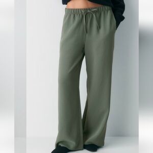 Aritzia Wilfred Lodge Pants